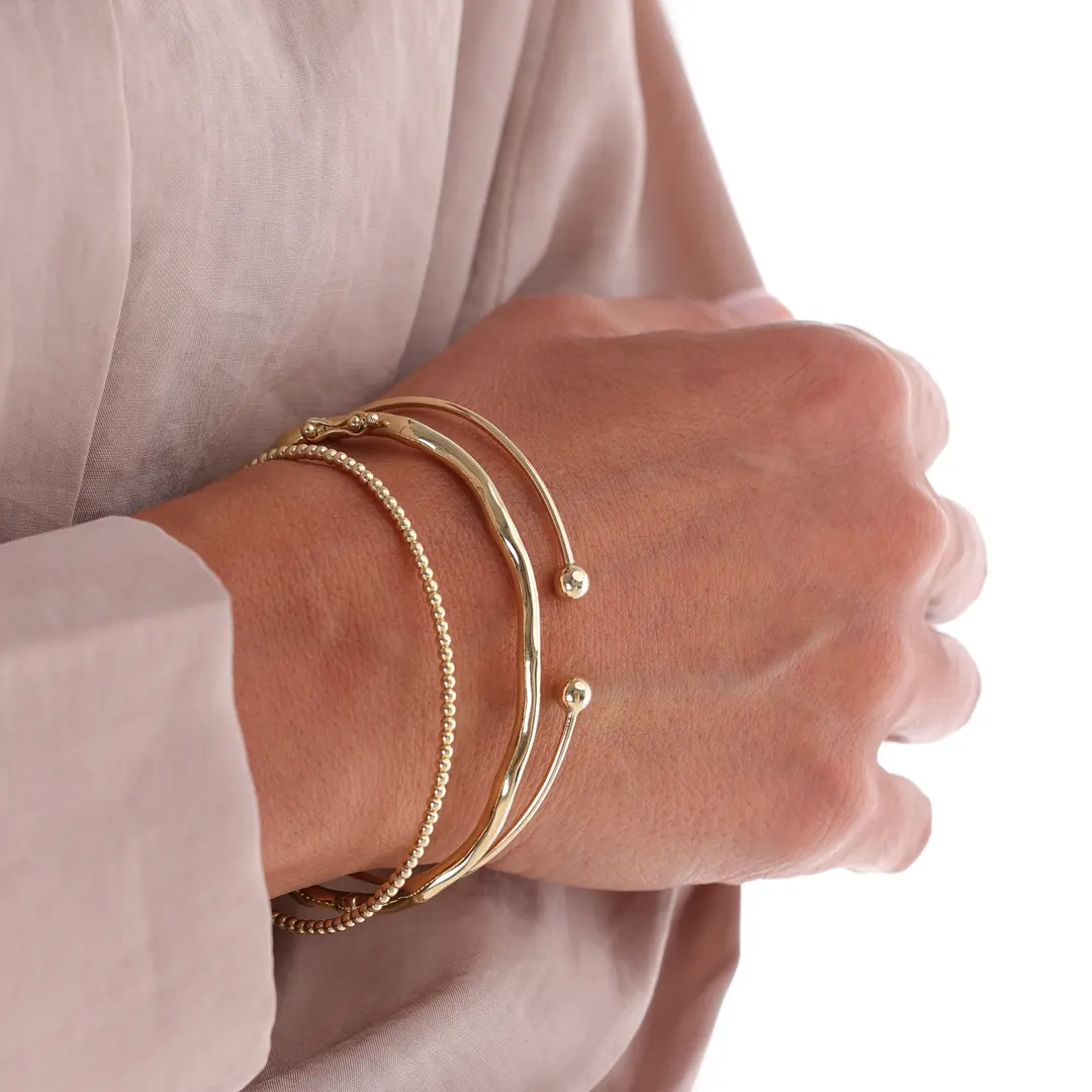 14K gold Light Curved Bracelet - Image 6