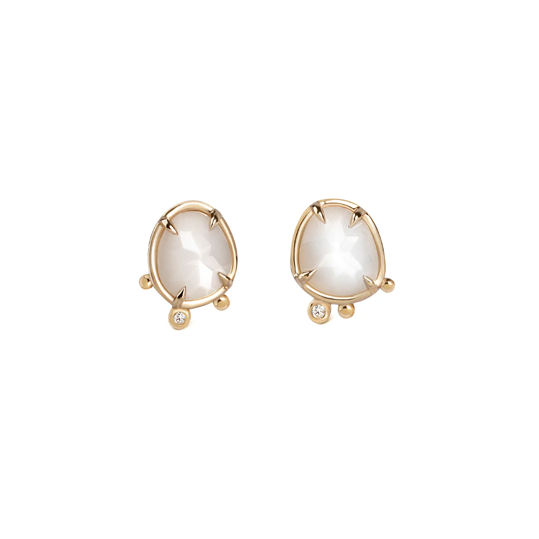Soft Horizon - 14K Gold Moonstone Stud Earrings with Diamond