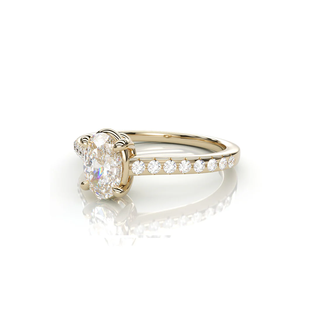 18K Yellow Gold Oval Natural Diamond Ring - Image 2