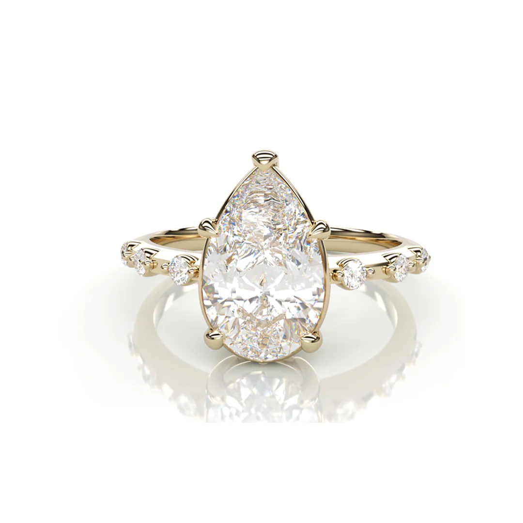 18K Yellow Gold Pear LAB Diamond Ring with 3 small Diamonds on each side