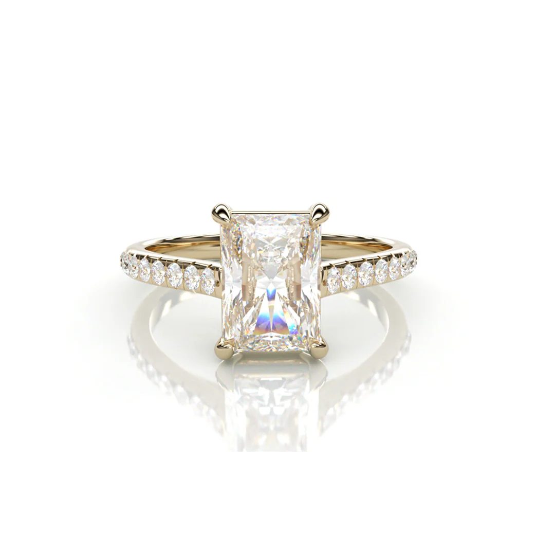 18K Yellow Gold Rectangular LAB Diamond Ring with Diamonds