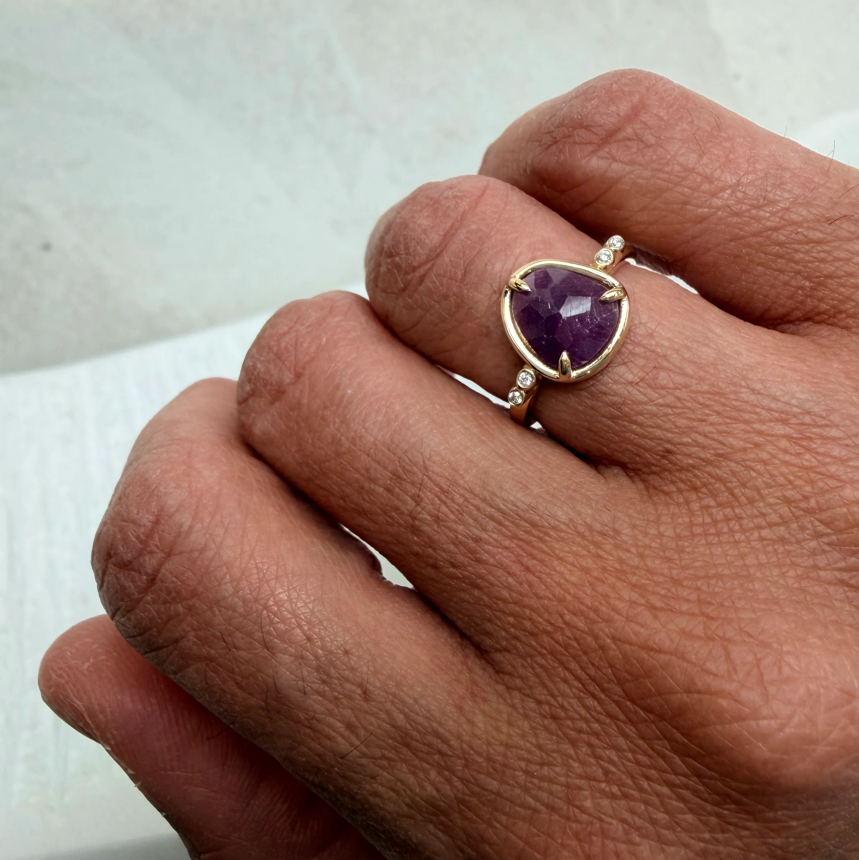 Red Essence – 14K Gold Ring with Ruby & Diamonds - Image 5