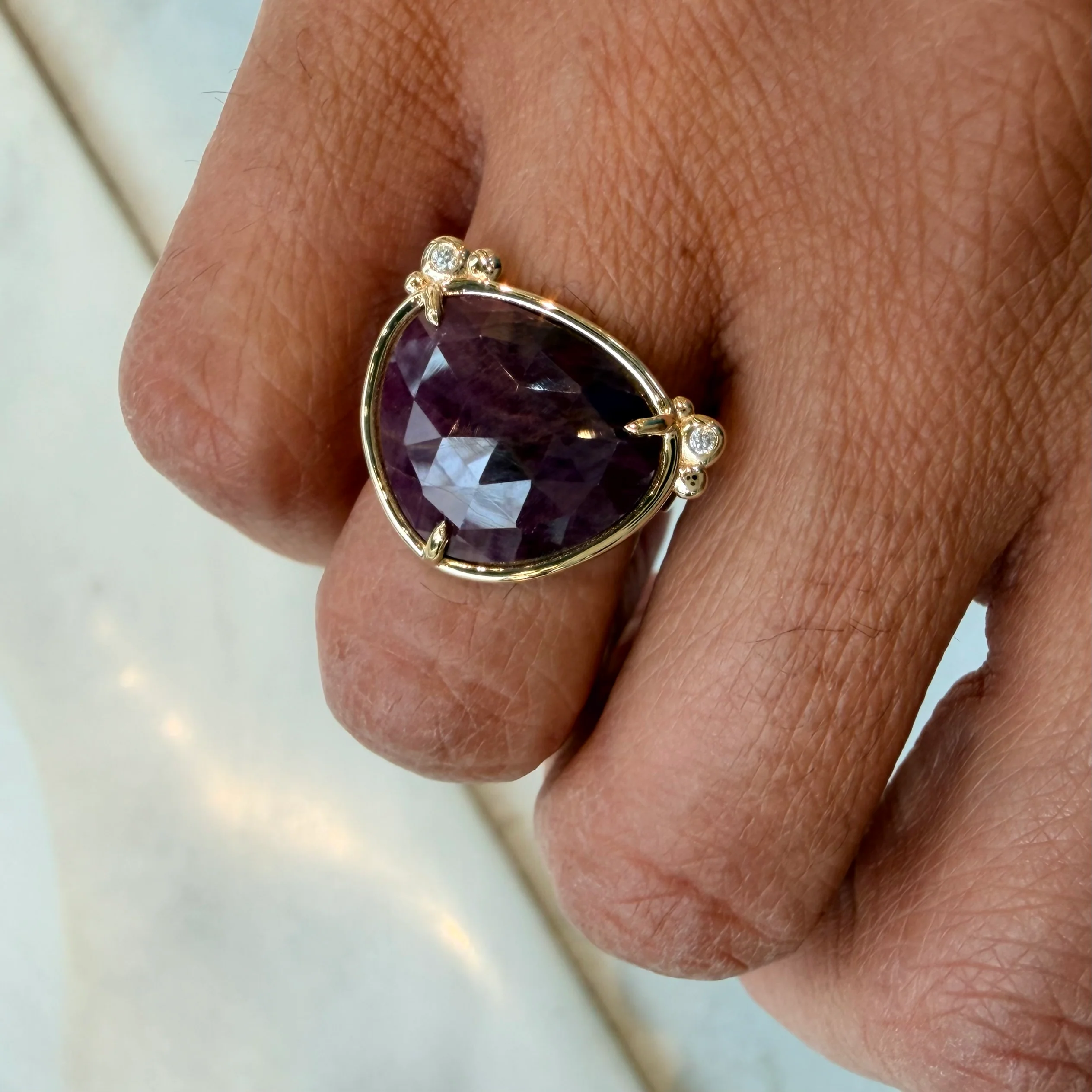 Pulse of Love – 14K Gold Ring with Ruby & Diamonds - Image 6