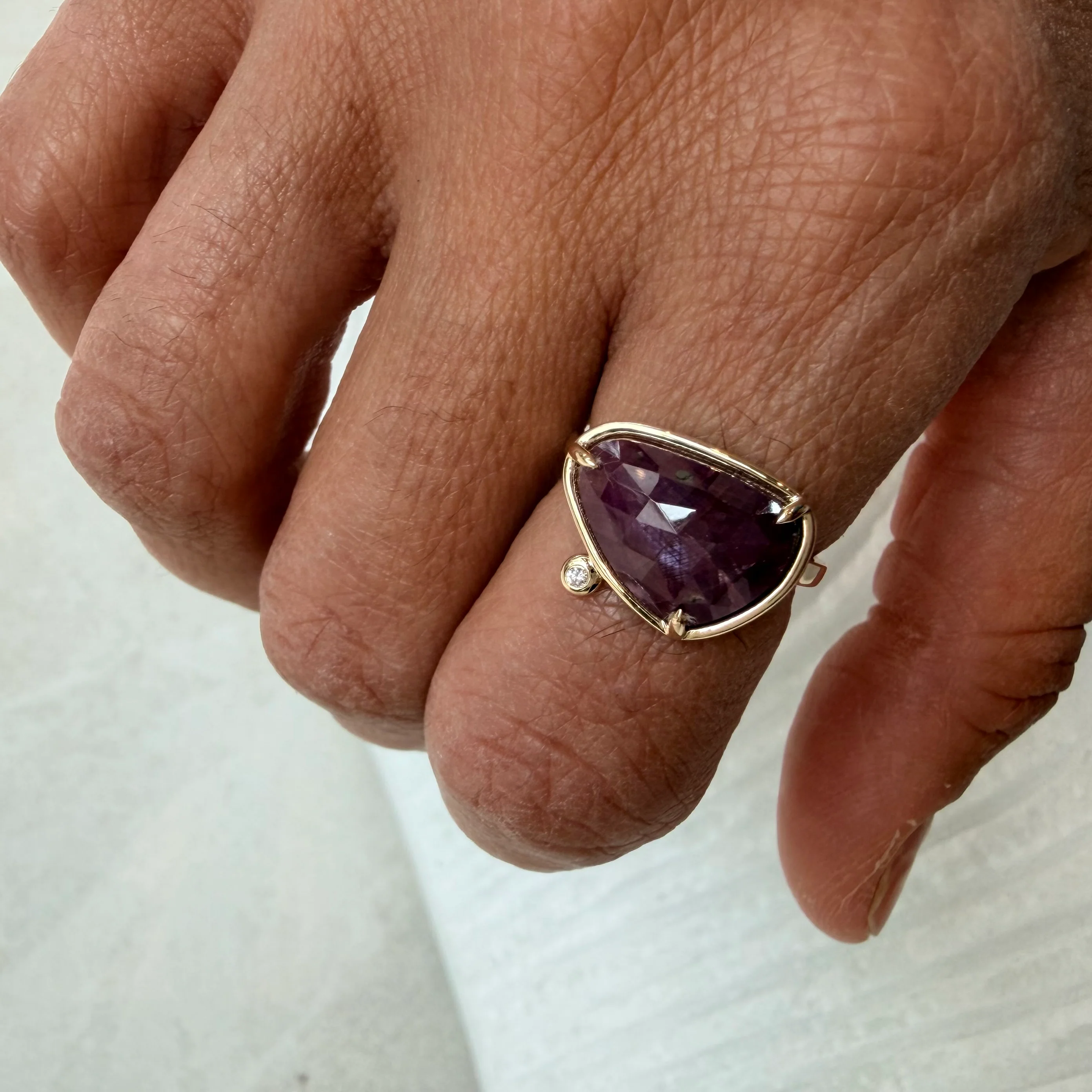 Core Red – 14K Gold Ring with Ruby & Diamonds - Image 5